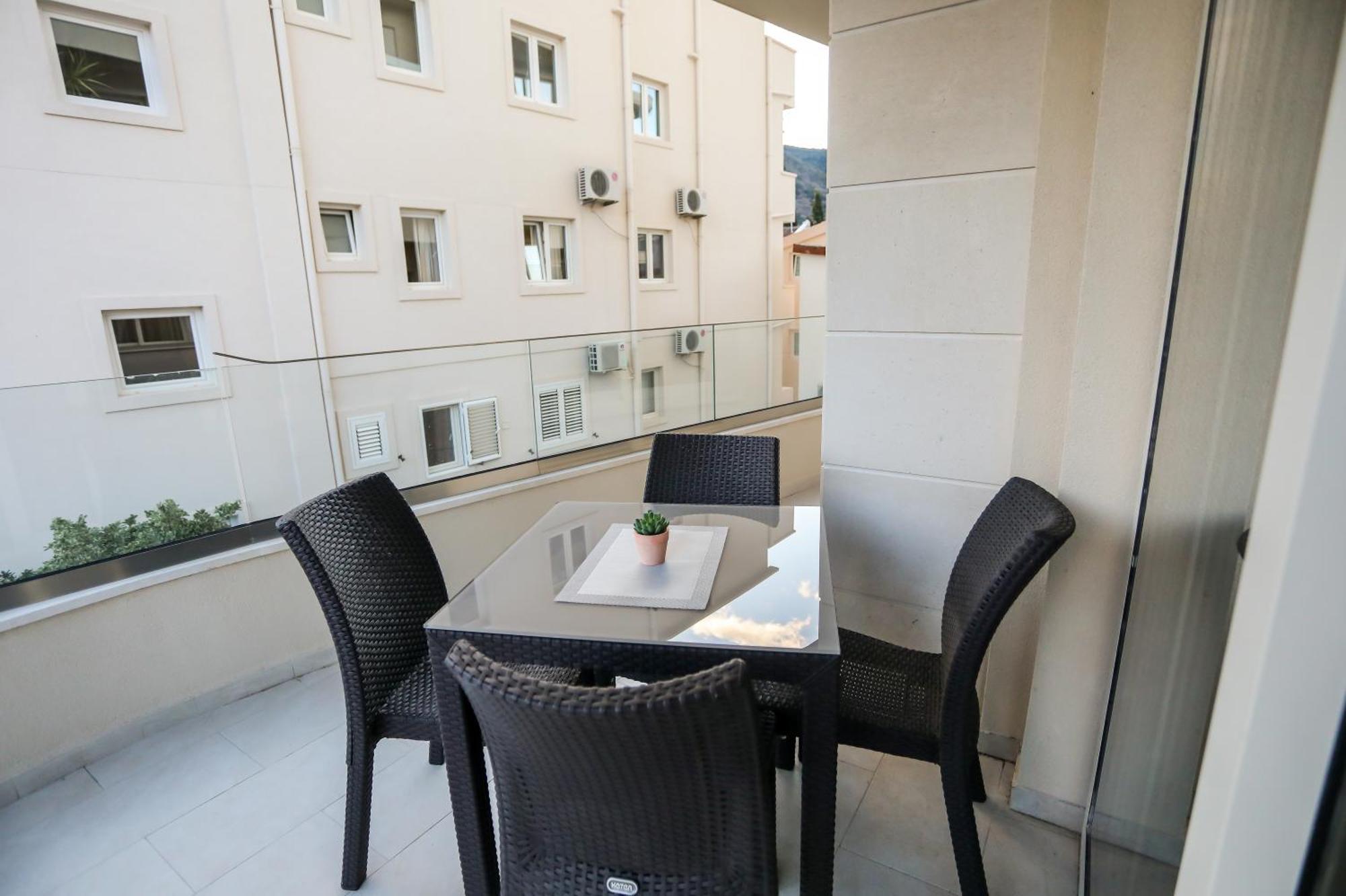 Montesun Boka Apartments Budva Room photo